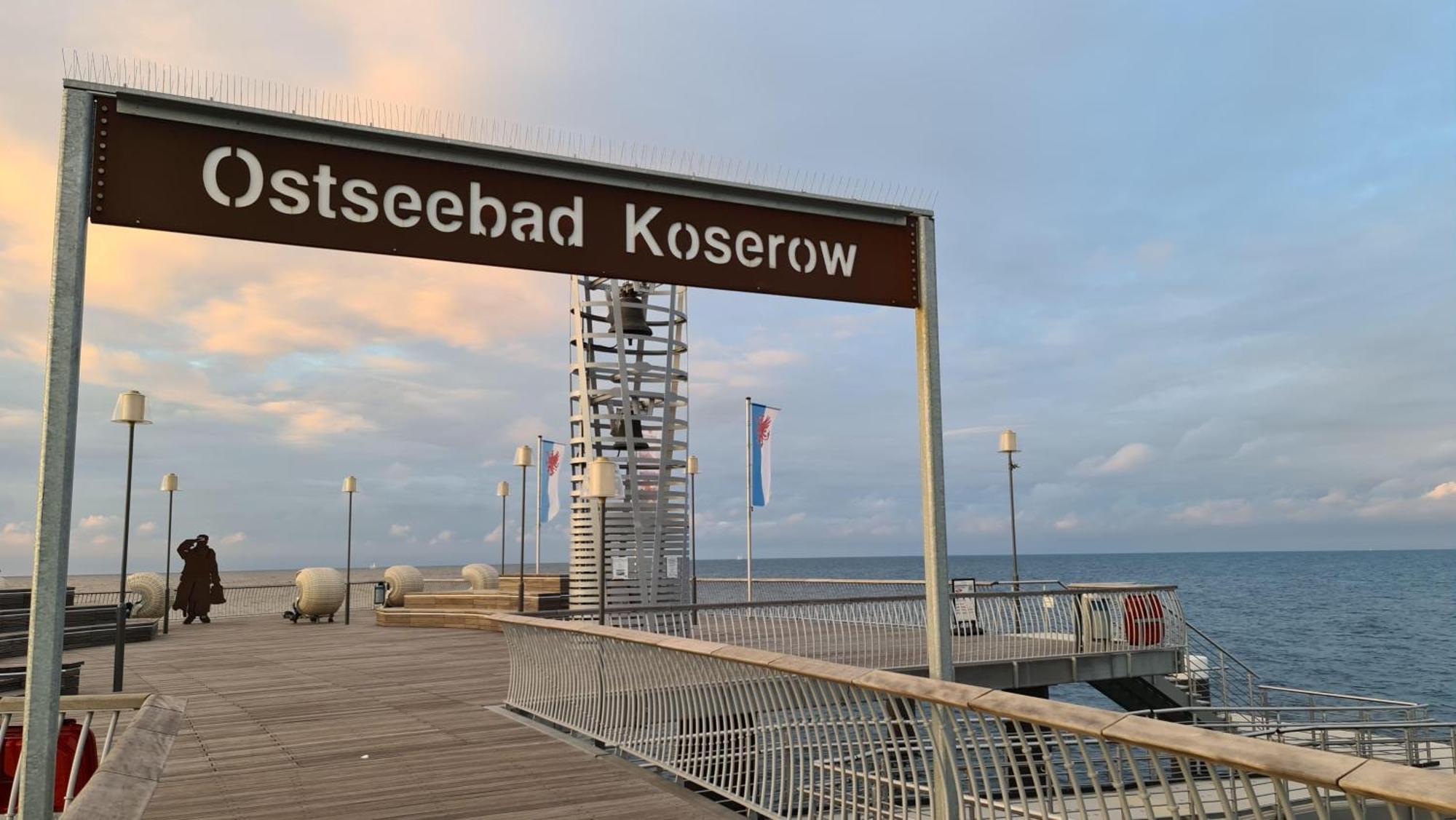 Bernsteinbad-Koserow-Haus-Fuenf-Elemente-Ferienwohnung-Raum ภายนอก รูปภาพ