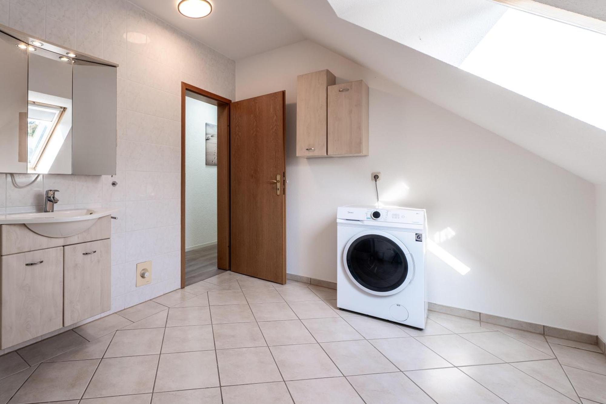 Bernsteinbad-Koserow-Haus-Fuenf-Elemente-Ferienwohnung-Raum ภายนอก รูปภาพ